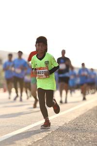 BIB: 822
                            <button type="button" onclick="openModal(3104592)" class="btn btn-primary btn-sm float-right btn-popup" data-toggle="modal" data-target=".modal-high-quality">
                        <i class="fas fa-shopping-cart"></i> Add to Cart
                    </button>
                                            <button type="button" onclick="isThisMe(3104592, true)" class="btn btn-success btn-sm float-right btn-popup btn-isme hidden" data-toggle="tooltip" data-placement="bottom" title="นี่คือรูปของคุณใช่ไหม คลิกที่นี่เพื่อเอาเข้าอัลบั้ม">
                        <i class="fas fa-plus"></i> Add to album
                    </button>
                    <button type="button" onclick="isThisMe(3104592, false)" class="btn btn-warning btn-sm float-right btn-popup btn-isnotme hidden">
                        <i class="fas fa-ban"></i> Remove from album
                    </button>